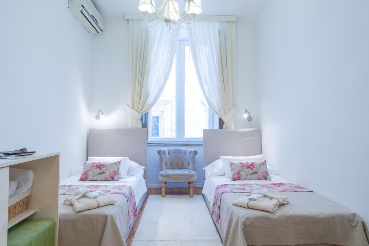 דוברובניק Guest House Flores מראה חיצוני תמונה