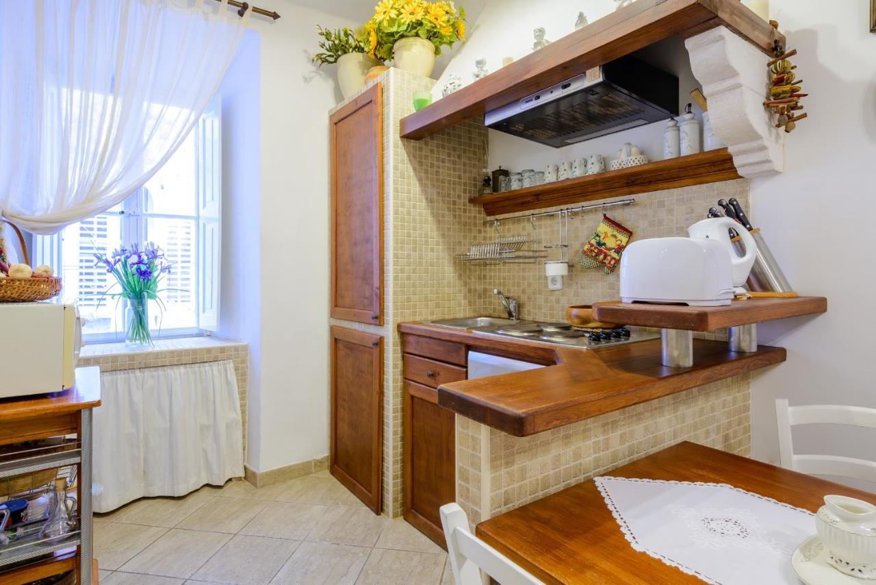 דוברובניק Guest House Flores מראה חיצוני תמונה